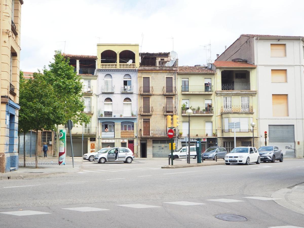 Apartament Centre Historic A Olot Apartment Exterior photo